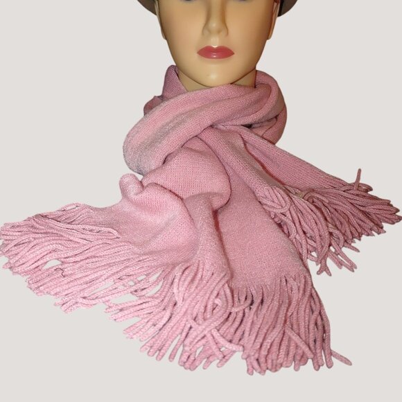 Scarf Echo Designer Soft Light Pink Fringed Winter Acrylic Womens Japan 60 by 9 - Picture 1 of 6